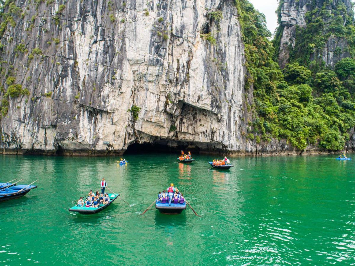 Arcady Boutique Cruise Hotel Ha Long Exterior foto
